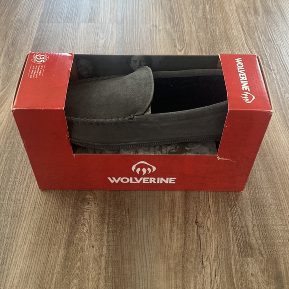 New! Wolverine Suede Moc Men’s Slippers - Picture 7 of 7